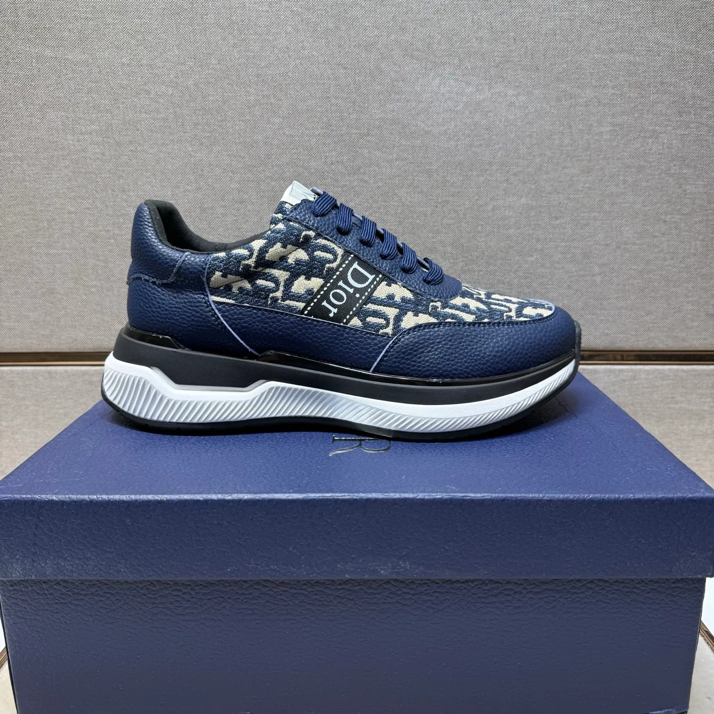 Men's men's shoes 💰pp462 [Dior~] Men's casual shoes 2025z cabinet sales simultaneously 🔶Size: 38-44 #️⃣ 🔷3 colors🔜The upper is made of multi-material splicing➕Mesh lining, comfortable and breathable, sole: original comfortable and wear-resistant outsole, ⚠️real thing📱photographed🎬real thing is better📢📢📢